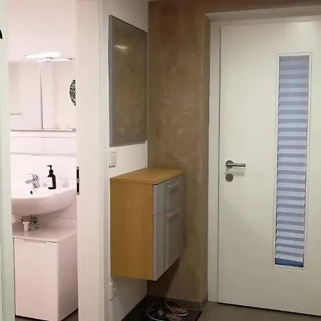 Mit Terrasse In شقة *