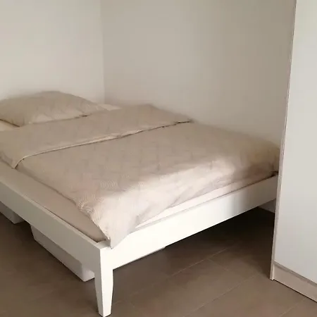 شقة Mit Terrasse In